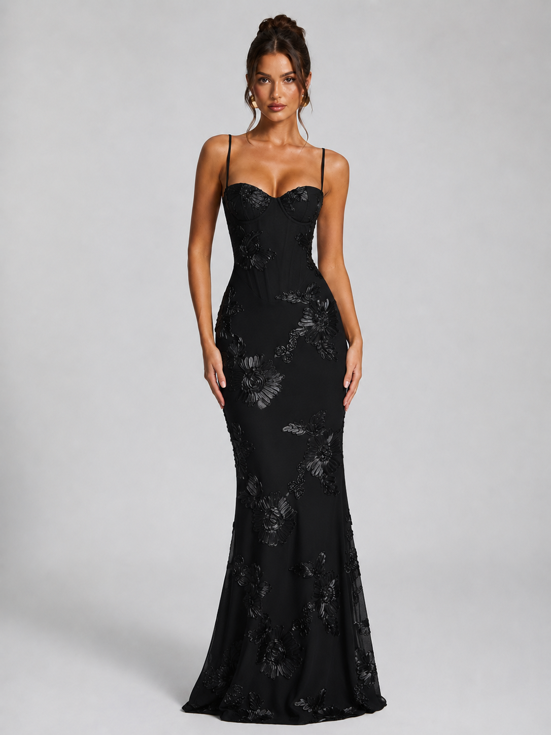 Letnia sukienka maxi w kwiaty | Elegancki letni fason