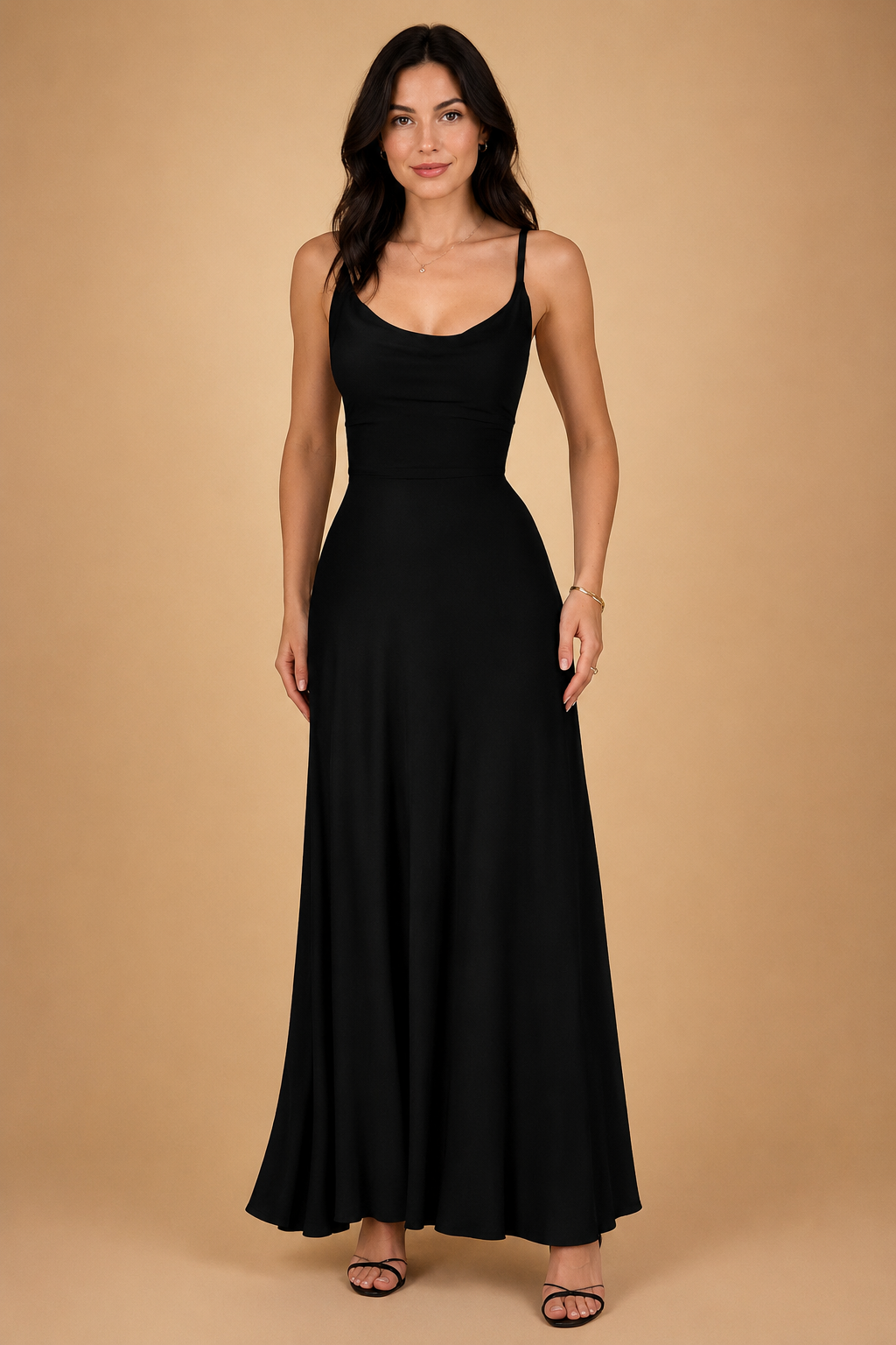 Stylowa elegancja i zrównoważona sukienka maxi | Stylowy model na ciepłe dni