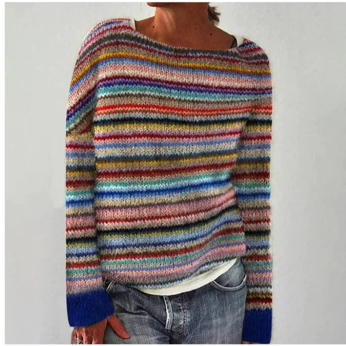 Damski sweter w nordycki wzór z kolorowymi pasami