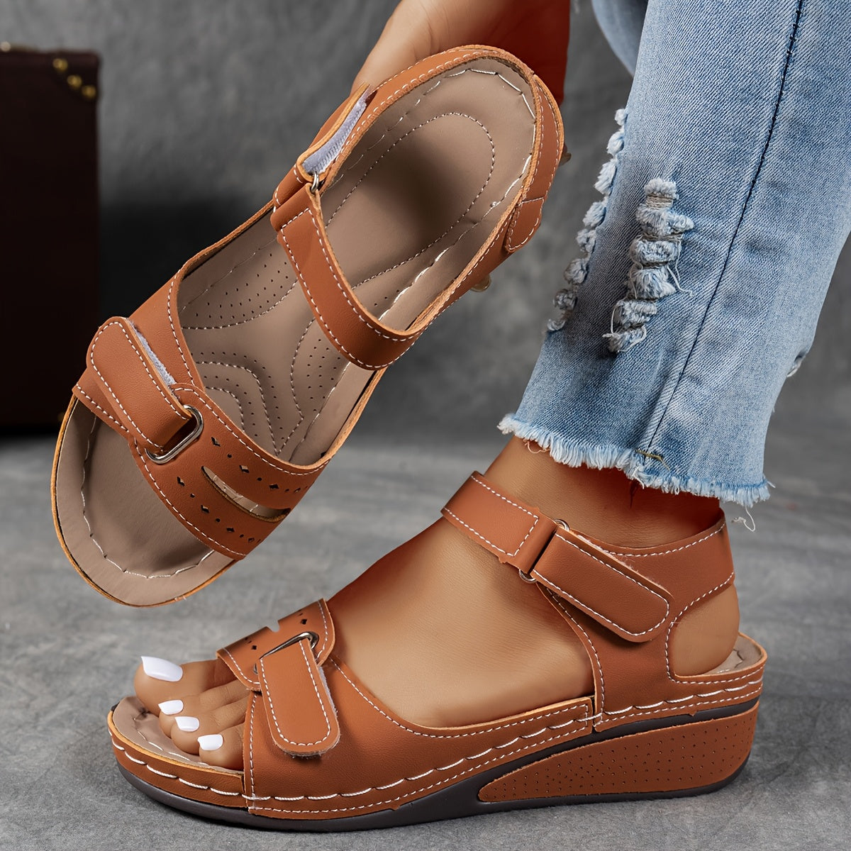 Eleganckie sandały damskie | Fason na lato – nowoczesny model
