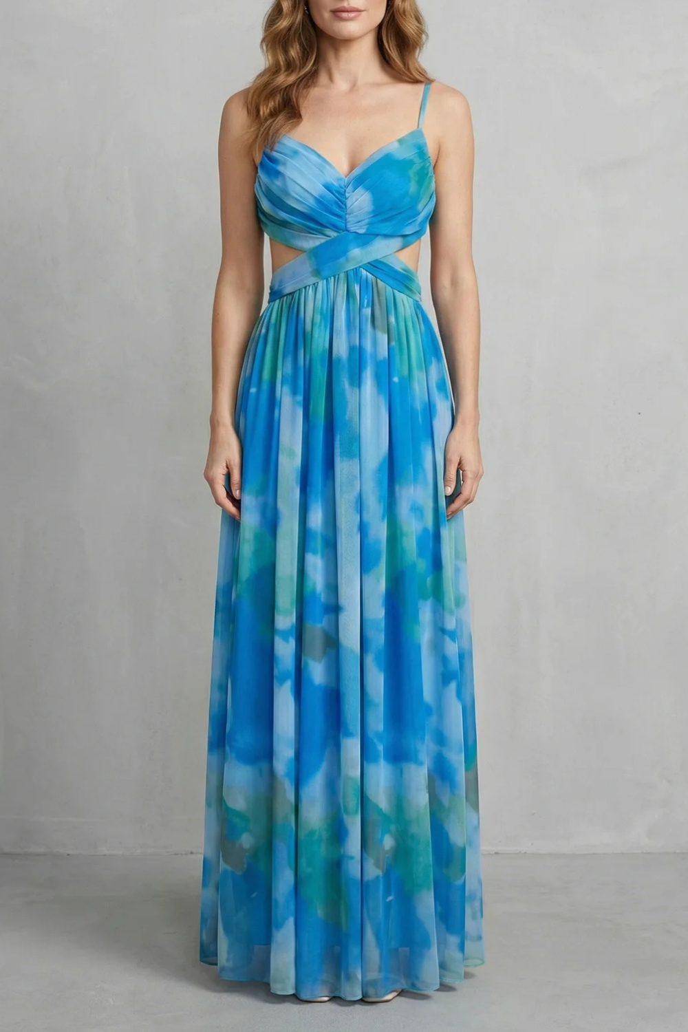 Zwiewna sukienka maxi na lato | Elegancki letni fason – wakacyjny styl