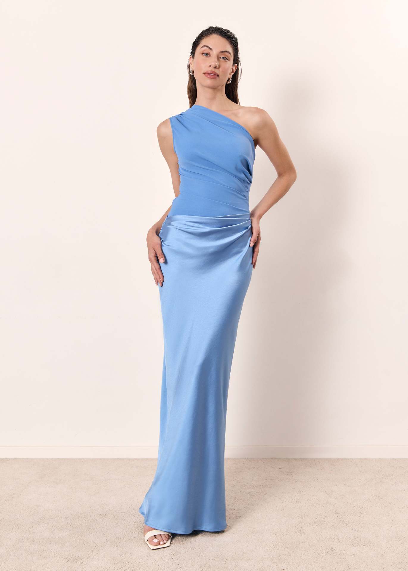 Elegancka sukienka maxi damska | Zwiewny krój na ciepłe dni