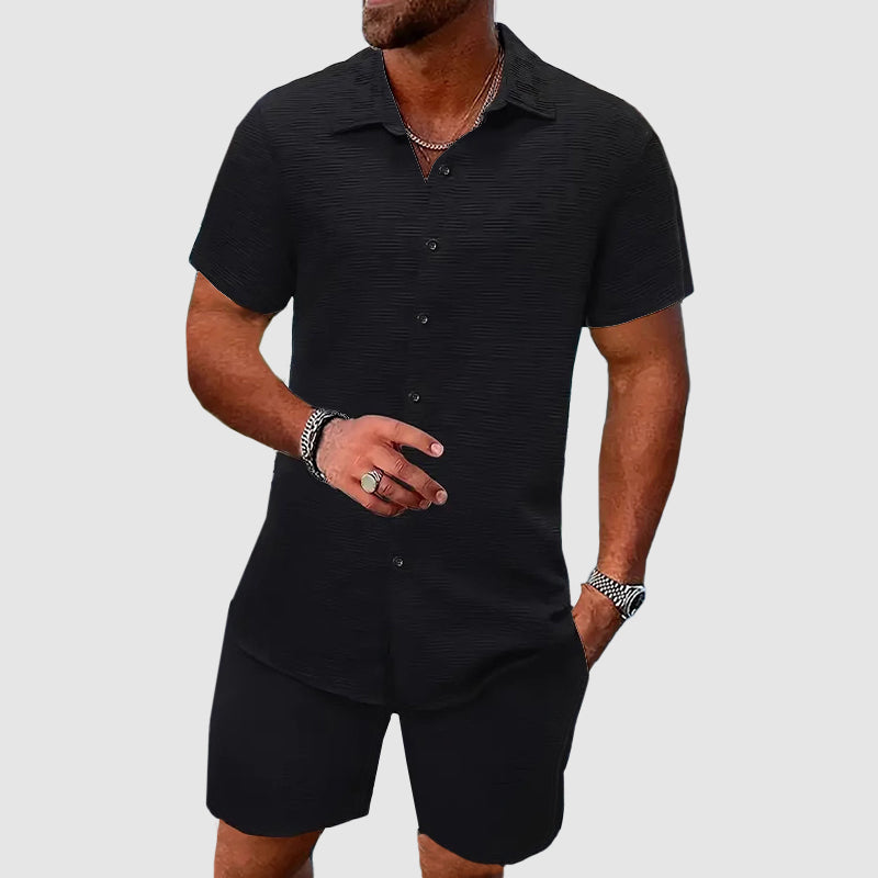 Męski komplet dwuczęściowy | Letni fason na co dzień – elegancki detal