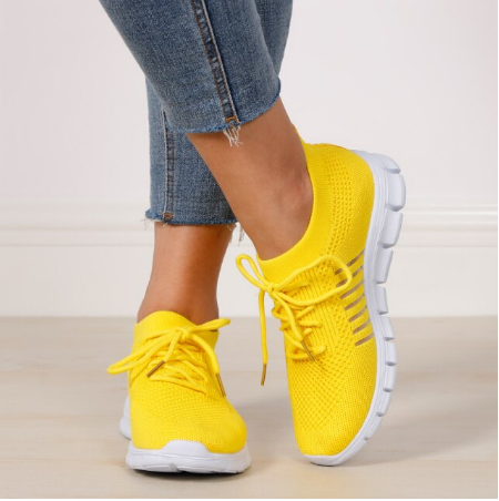 Damskie Sneakersy z Ażurową Cholewką na Białej Podeszwie