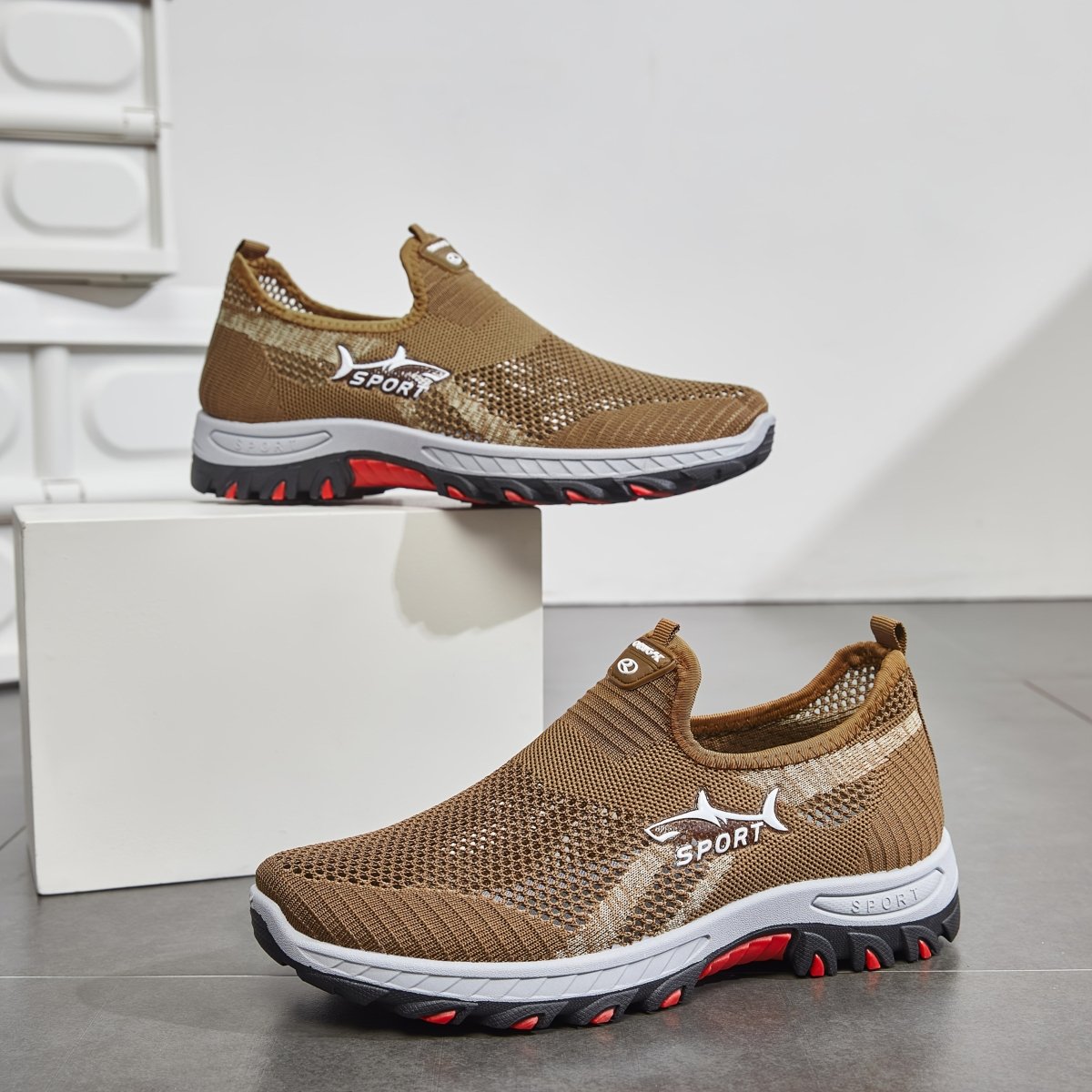 Męskie Sneakersy Slip-On z Ażurową Cholewką