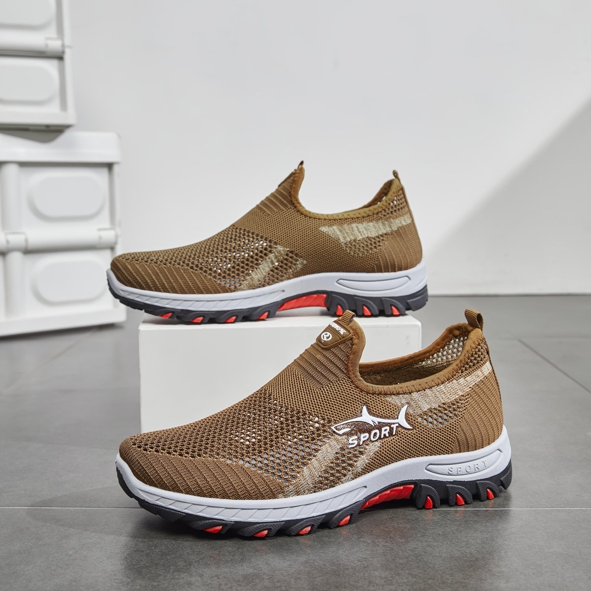 Męskie Sneakersy Slip-On z Ażurową Cholewką