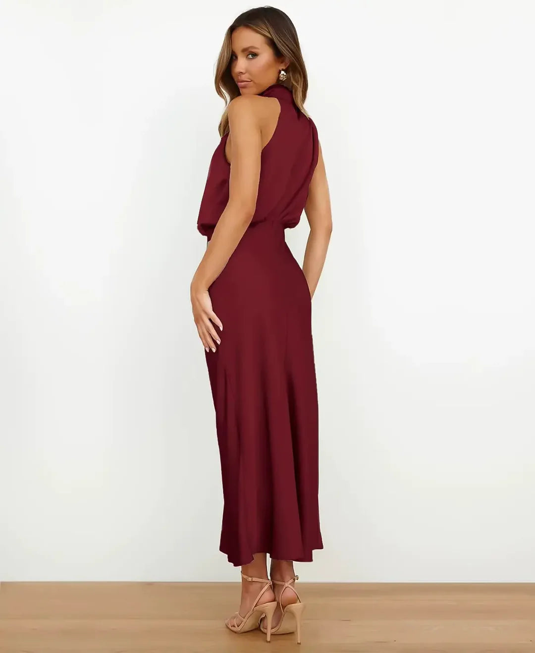 Sukienka midi damska typu halter formalna wieczorowa | Stylowy model na ciepłe dni